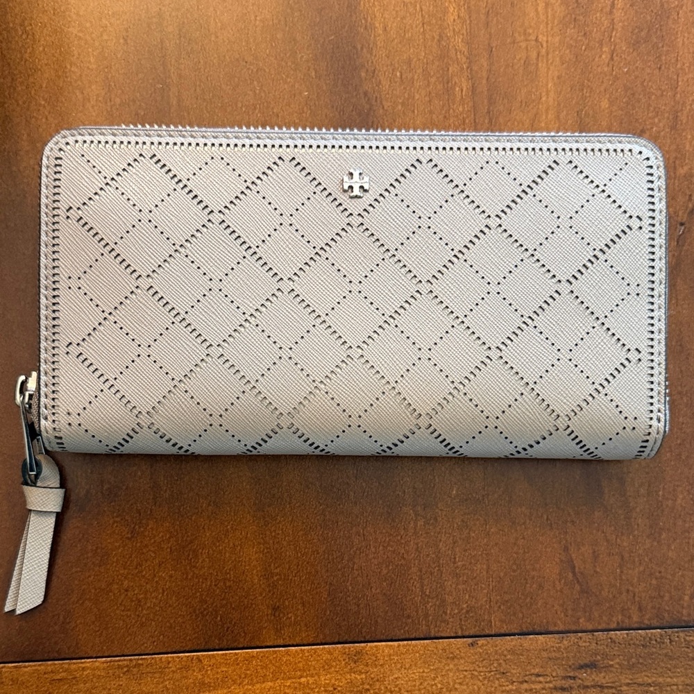 Tory Burch Gray Handbag and Wallet Set with dust bag - Picture 9 of 13